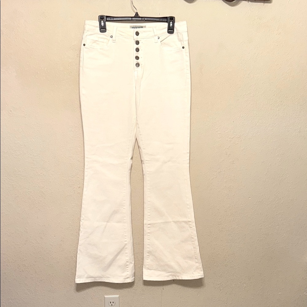 Rockin’ C Cream Flare Jeans